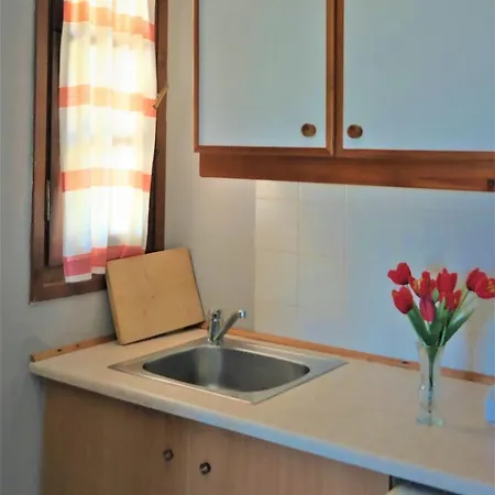 Hotel Petros Village 2*
